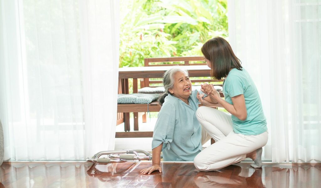 Companion Care at Home Columbia TN - Ways Companion Care at Home Helps Seniors to Avoid Falls
